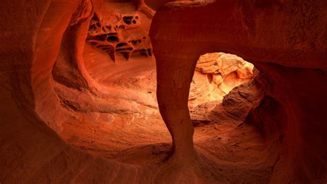 Desert Cave Valley Wallpapers 1280x720 316820