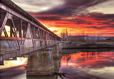 Year = year of the ceremony honoring the previous year's films. 15 Oklahoma Reflections That Almost Look Unreal