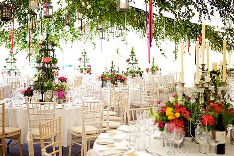 top tips for making your marquee magical guides for brides weddingmarquee weddingflowers