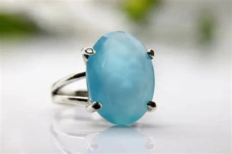Sky Blue Chalcedony Sterling Silver Ring Weight 5 10 Gm At Rs 599