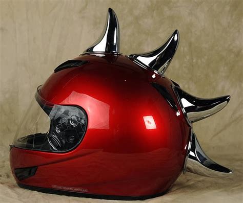 Explore the world's #1 largest database of ideas and innovations, with over 500,000 inspiring examples. GoosBall: 18 Cool and Creative Motorcycle Helmet Designs