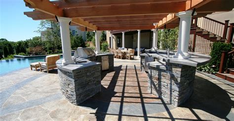 The countertop for the outdoor kitchen was something i wanted to be unique and somewhat a conversation starter. Outdoor Kitchens - Design Ideas and Pictures - The ...