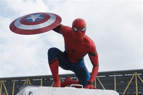 ¿Cuántas películas de 'Spider-Man' le quedan a Tom Holland ...