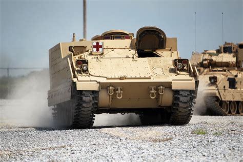 New Ampv Provides Soldiers More Size Power Cooling Mobility Ausa