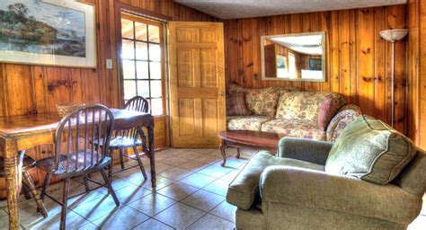 Rent a boone, nc cabin to enjoy skiing and history. Cabins for Rent near the Daniel Boone National Forest