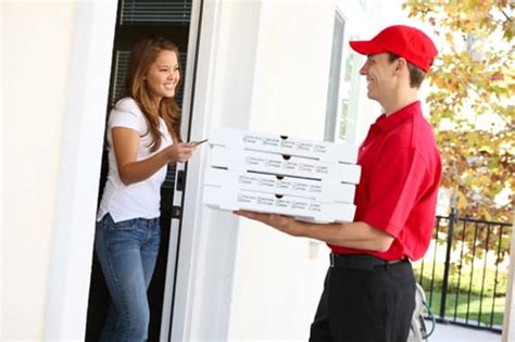 How To Set Up Delivery Service For Your Restaurant