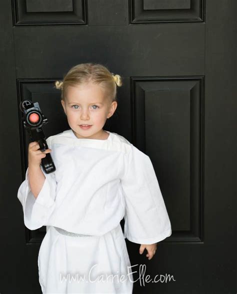 No Sew Diy Princess Leia Costume For Kids Carrie Elle Diy Costumes
