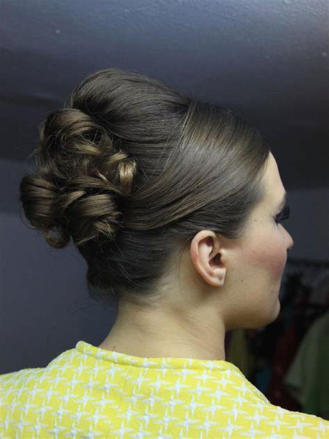 28 60S Style Updo Hairstyles Hairstyle Catalog