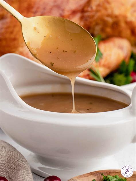 Easy Turkey Gravy {From Drippings} - Belly Full