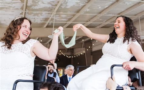 in 1st for conservative movement women rabbis tie knot in same sex wedding the times of israel