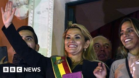 Bolivia Crisis Jeanine Áñez Assumes Interim Presidency Bbc News
