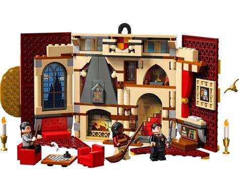 Lego Set 76409 1 Gryffindor House Banner 2023 Harry Potter