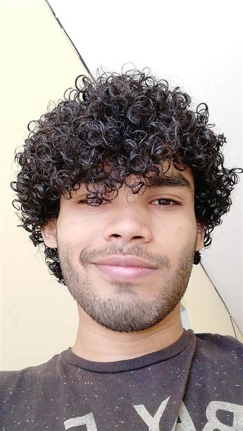 Cabelo Curto Cacheado Masculino