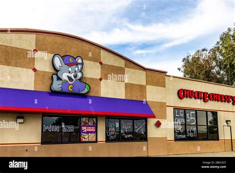 The Chuck E Cheese Store In Modesto Struggling To Stay Open During The