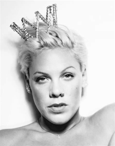 Pink Love Everything About Her Pop Singers Female Singers Carey