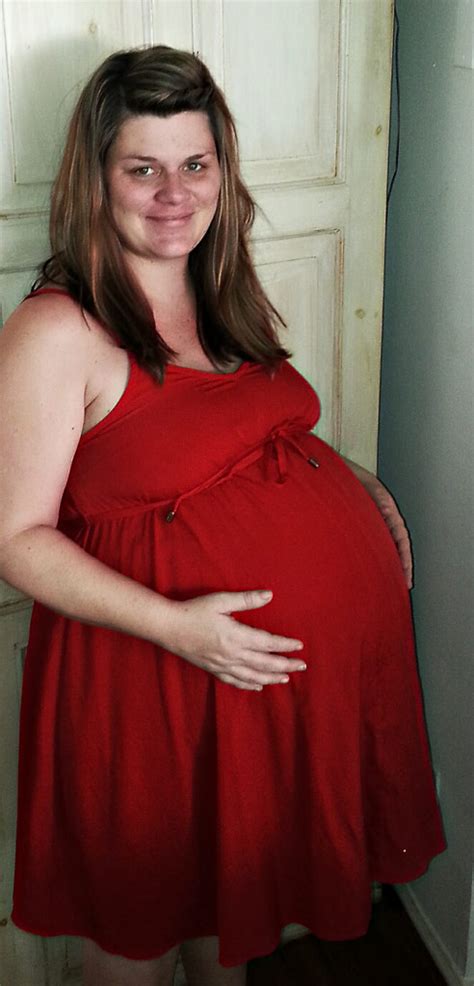 32 Weeks Pregnant With Triplets The Maternity Gallery