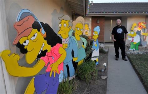 Simpsons Characters Illuminate Oxnard Home