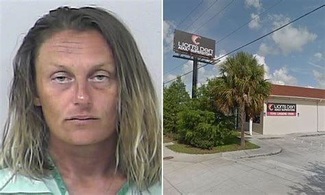 Florida Woman Is Arrested After Stripping Naked And Using A Pink