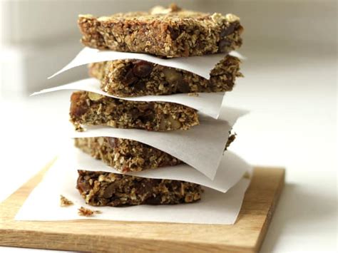 20 Insanely Easy And Tasty Hiking Snack Bar Recipes To Power Your Next