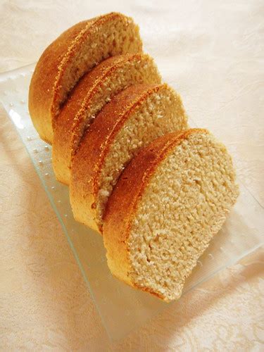 Aujourd'hui je vous propose la recette des petites baguettes de pain maison, avec un résultat très proche de celui de votre. La Fête du Pain 2014 - Sweet Milk Bread | Inspired to Bake