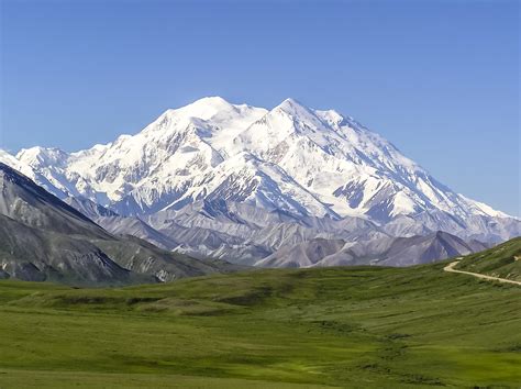 The Seven Biggest Mountains In The United States Are All In Alaska