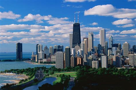 Chicago The Cities With The Most Beautiful Sky Scrapers In The World
