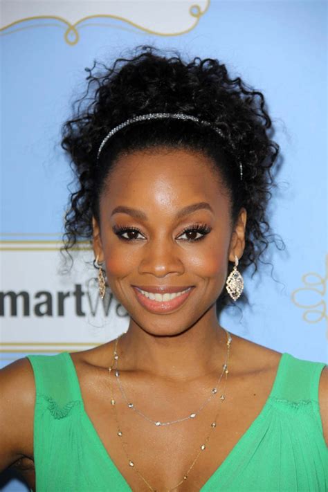 30 Best Natural Hairstyles For African American Women