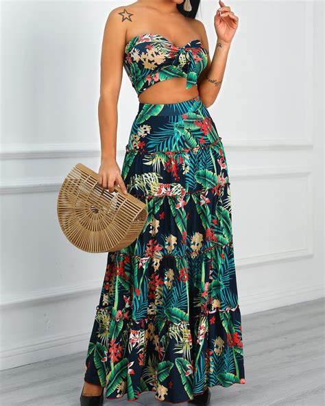 tropical print crop top and maxi skirt set