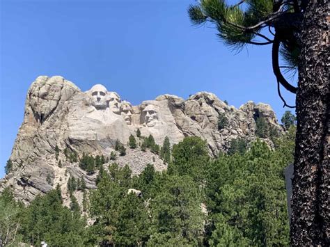 Road Tripping South Dakotas Mount Rushmore And Custer State Park