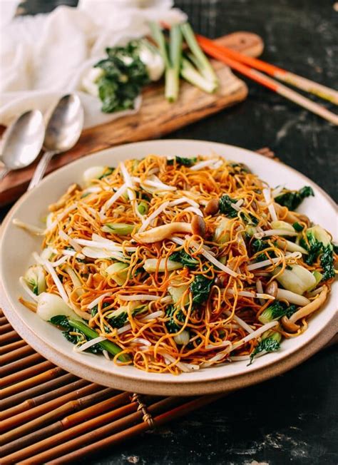 Vegetable Chow Mein Noodles Hong Kong Cantonese Style Recipe