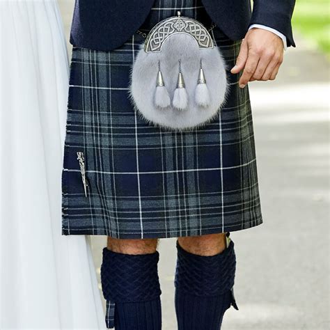 Mccalls Highlandwear Midnight Pride Of Scotland Kilt Package