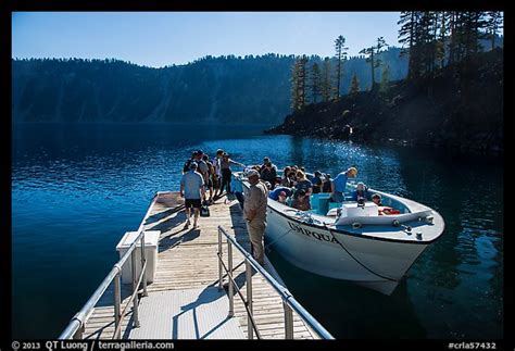Picturephoto Visitors Embark On Tour Boat At Wizard Island Boat Dock