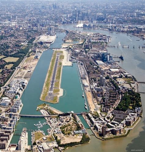 In Pictures London City Airport Then And Now Londonist