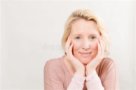 Smiling Lady With Chin Resting On Hands Copy Space Stock Image Image
