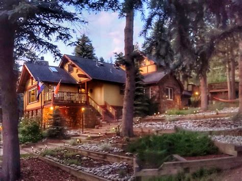 Alpen Way Chalet Mountain Lodge In Evergreen Colorado In 2022