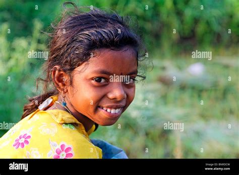 Orissa Girl Hi Res Stock Photography And Images Alamy