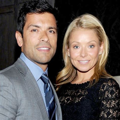 Does Kelly Ripa Want Her Husband To Replace Regis Philbin E Online Ca