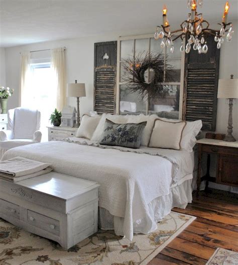 Fall decorate with me 2020 | cozy fall farmhouse decor ideas. Rustic farmhouse style master bedroom ideas (15 ...
