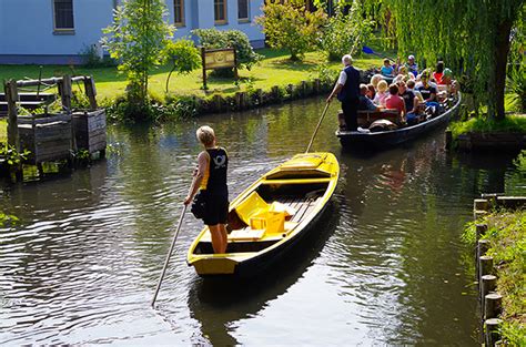 Ab wann greift die dhl sendungsverfolgung? Wo die Post per Kahn im Spreewald zugestellt wird ...