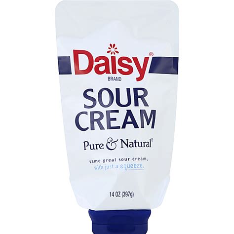 Daisy Pure Natural Sour Cream 14 Oz Squeeze Bottle Sour Cream