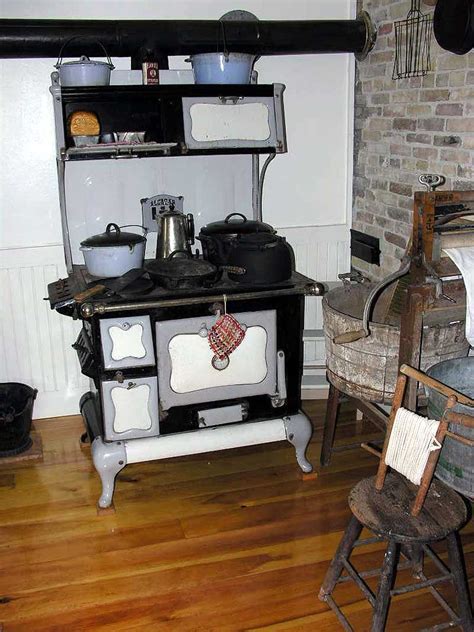 This combination of retro plus super contemporary styling is very. Image detail for -Antique Stoves,Wood Stoves,Wood Cook ...