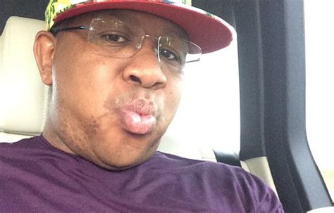 The transport minister, fikile mbalula visits the noord taxi rank, for more on this we cross to our reporter. Fikile Mbalula - minister of selfies - The Mail & Guardian