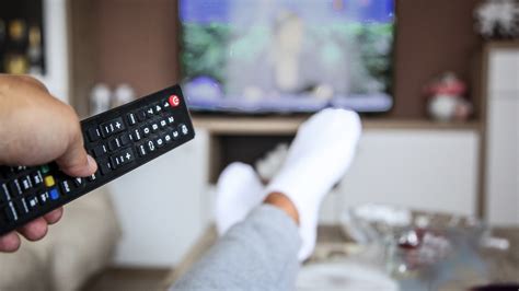 Is Binge Watching Bad For Your Brain A Neurologist Weighs In