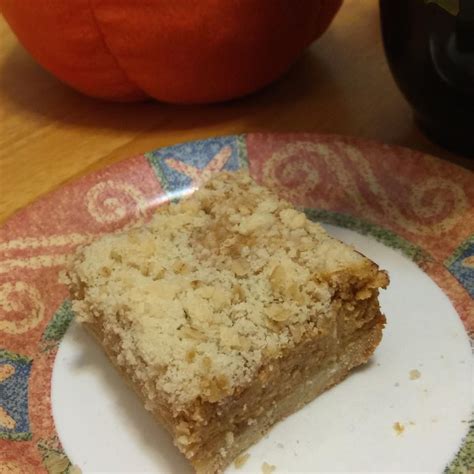 Easy Pumpkin Cheesecake Bars Recipe