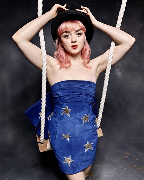 Maisie Williams Clicked For S Magazine Spring 2019