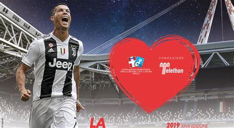 Si è svolta ieri sera allo juventus stadium di torino la ventiquattresima edizione della partita del. Partita del Cuore 2019: Cristiano Ronaldo darà il calcio d ...