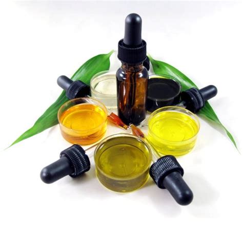 ● jojoba oil supports hair growth, since it dissolves sebum deposits and it removes product buildup. Which Jojoba Oil to Go for? - Jojoba-Valley