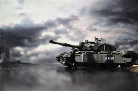 Toy Construct The Challenger 2 Tank