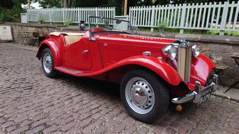 A R Griffiths Classic Automobiles