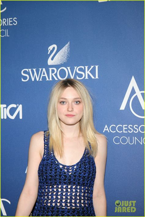 Dakota Fanning Flashes Bra Underwear In Sexy See Through Dress Photo